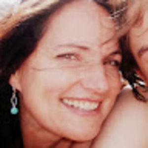 Meet your Posher, Liz